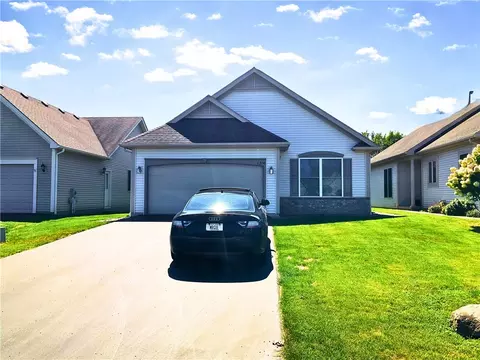 1214 Waterbrook Xing, Webster, NY 14580