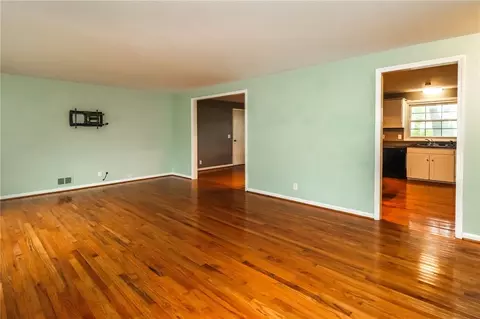 51 Wembly Rd, Greece, NY 14616 photo 5