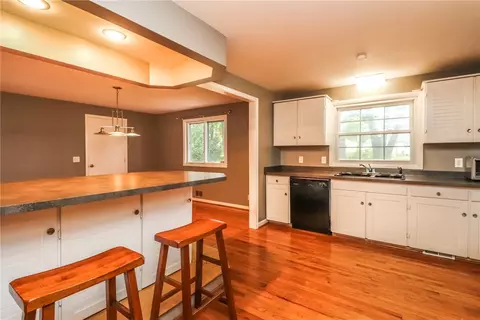 51 Wembly Rd, Greece, NY 14616 photo 10