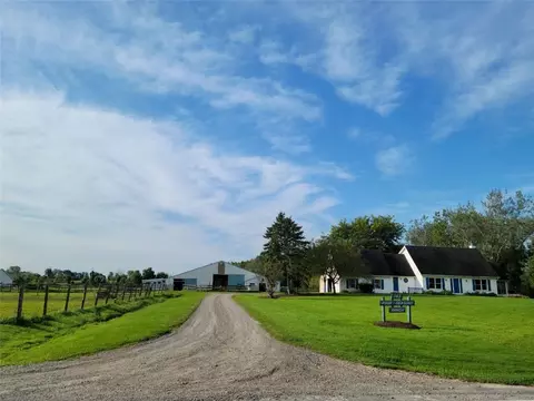 163 Lawrence Rd, Brockport, NY 14420