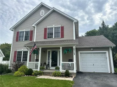 1713 Parkside Pl, Lima, NY 14485