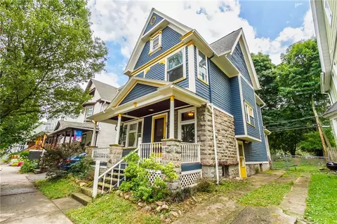 89 Asbury St, Rochester, NY 14620