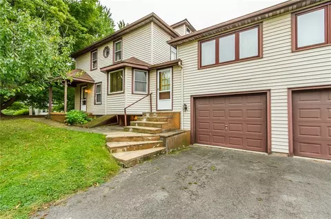 10 Buffalo Rd, Bergen, NY 14416