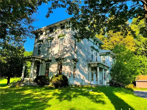 3064 State Route 12, Hubbardsville, NY 13355