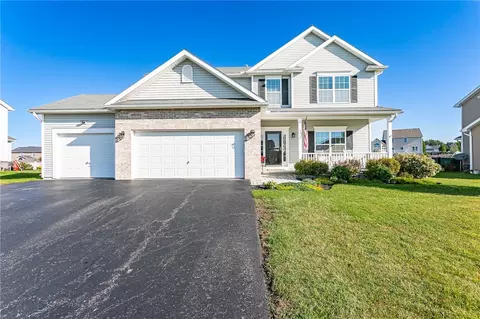 12 Blaydon Loop, West Henrietta, NY 14586
