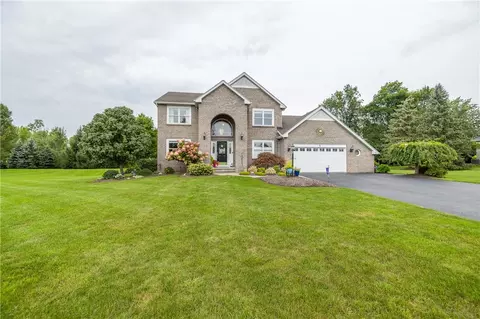 6 Autumn Wood, Chili, NY 14624
