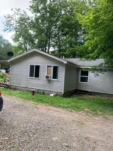 106 Lucas Ln, Oxford, NY 13830