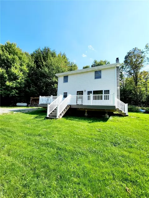 121 Deer Run Rd, Conesville, NY 12076