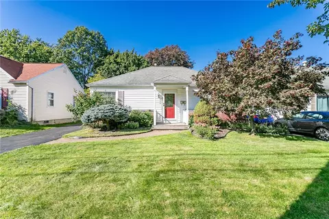 346 Spencer Rd, Irondequoit, NY 14609