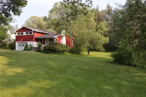 209 Texas Ln, Ithaca, NY 14850