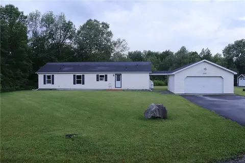 1307 Bellview, Locke, NY 13092