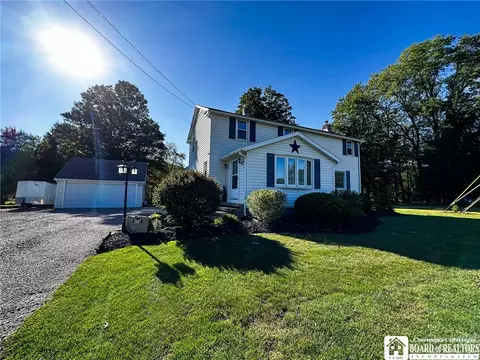 2887 Five Mile Rd, Allegany, NY 14706