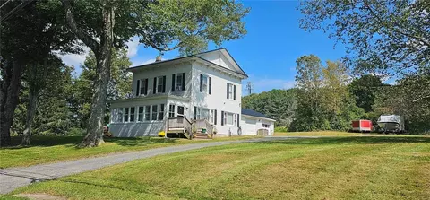 36 Saw Mill Rd, Meredith, NY 13753