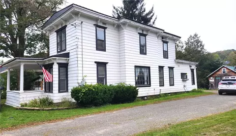 67 E Main St, Hamilton, NY 13346
