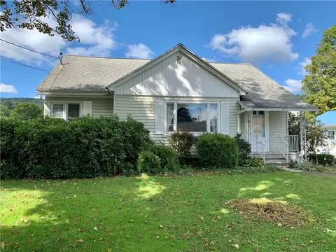 5 Cove Ave, Oneonta, NY 13820