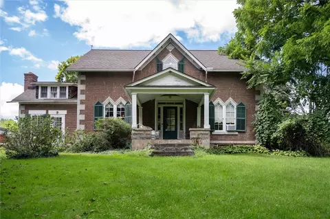 815 Canandaigua Rd, Macedon, NY 14502