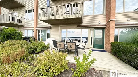 49 Cayuga Cir, Mayville, NY 14757
