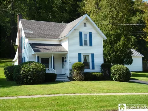 239 S Main St, New Albion, NY 14719