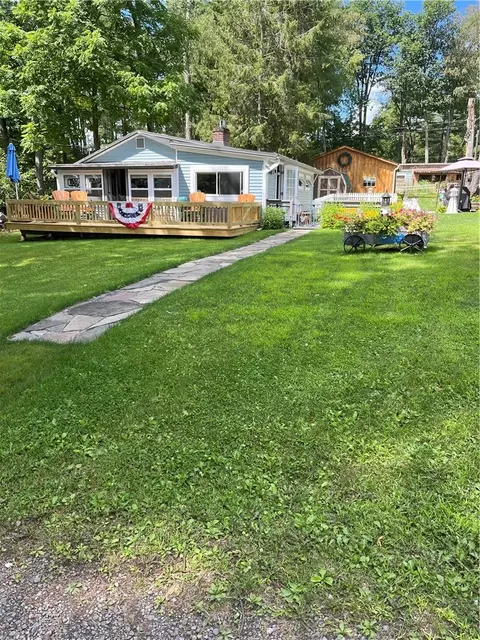 150 Lakeview, Pittsfield, NY 13411