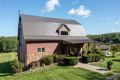 8217 Wheaton Hill Rd, Wayland, NY 14572