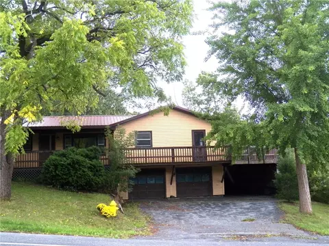 4476 County Road 33 Pinewood Hl, Richmond, NY 14471