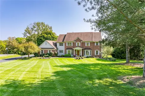 31 Sunrise Park, Pittsford, NY 14534