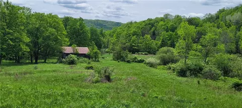 746 Hittown Rd, Caton, NY 14871