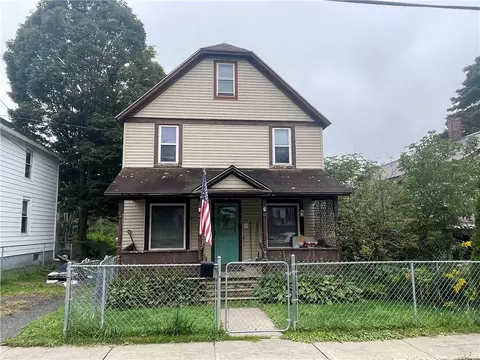 25 Burton St, Walton, NY 13856