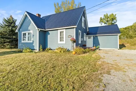 7177 Big Tree Rd, Pavilion, NY 14525
