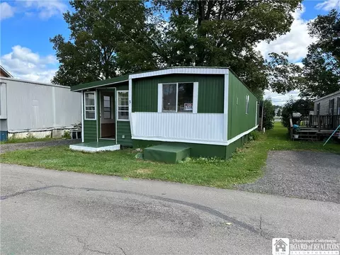 304 Elmwood Ave #5, Ellicott, NY 14733