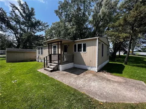285 State Route 21, Manchester, NY 14522
