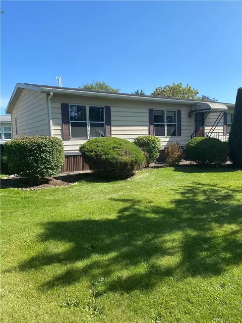 6438 Francis Dr #130, Victor, NY 14564