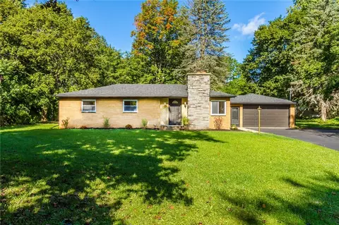 7 Maureen Dr, Chili, NY 14624