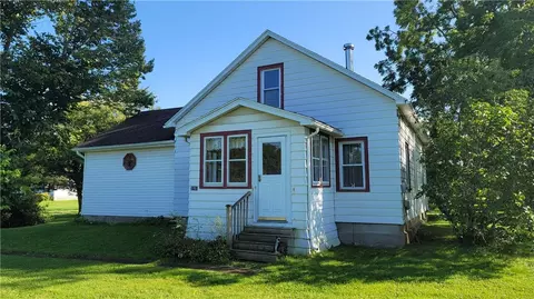 3761 State Route 96, Shortsville, NY 14548
