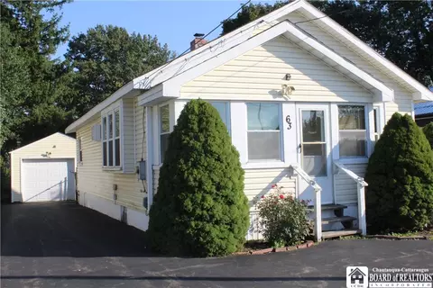 63 Tenney St, Dunkirk, NY 14048