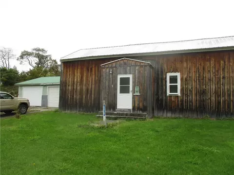 576 Earlville Rd, Earlville, NY 13332