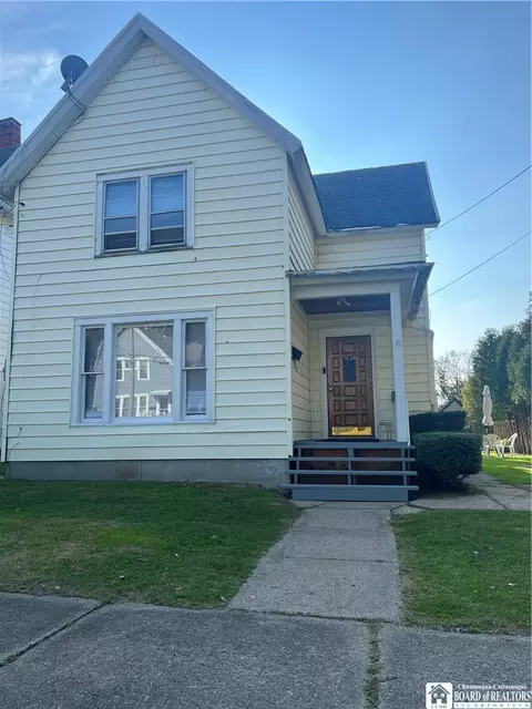 713 Grant Ave, Dunkirk, NY 14048