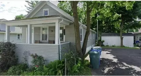 76 Seager St, Rochester, NY 14620