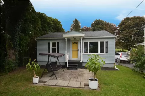 351 W Sherman Ave, Arcadia, NY 14513