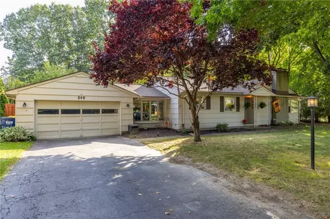 249 Shorewood Dr, Webster, NY 14580