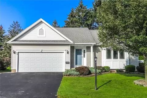 64 Parliament Cir #PVT, Greece, NY 14616