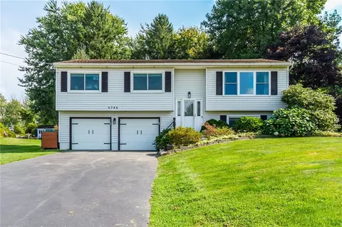 4386 Ontario Center Rd, Walworth, NY 14568