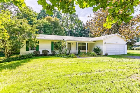 7185 Lane Rd, Victor, NY 14564