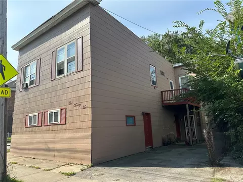 125 Carter St, Rochester, NY 14621