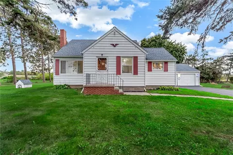 4220 Griswold St, Royalton, NY 14105
