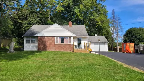 300 Paul Rd, Chili, NY 14624