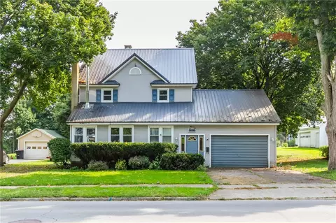414 Peirson Ave, Arcadia, NY 14543