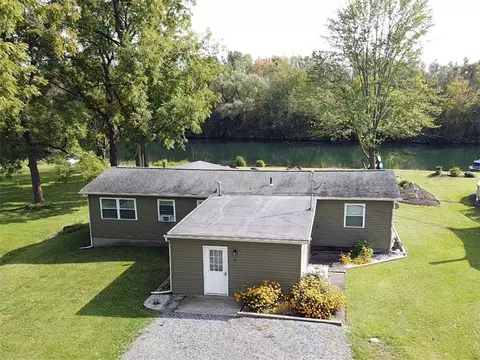 4 West St, Waterloo, NY 13165