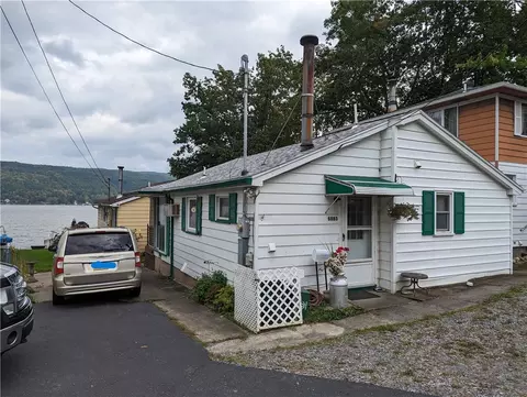 6003 Pine Haven Ln, Canadice, NY 14471