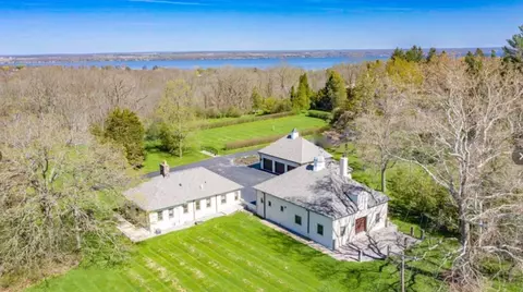 469 Snell Rd, Geneva-town, NY 14456